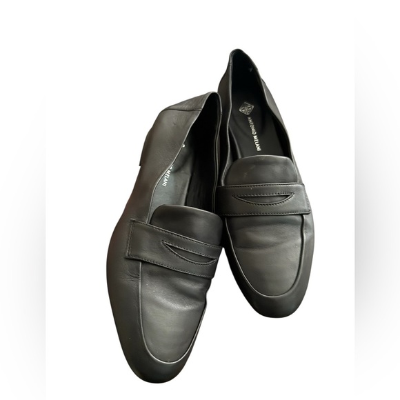 ANTONIO MELANI Classic Black Leather Loafers - Picture 4 of 4
